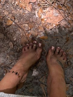 Faith Jefferies feet photo 17