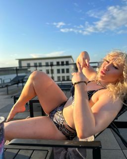 Faith Jefferies feet photo 6