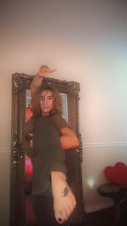 Faith Jefferies feet photo 4