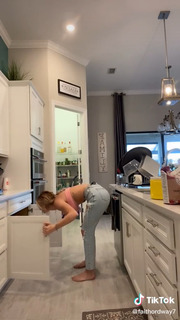 Faith Ordway feet photo thumbnail