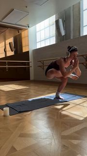 Faith Ordway feet photo thumbnail