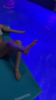 Faith Ordway feet photo thumbnail