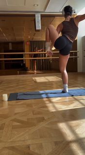 Faith Ordway feet photo thumbnail