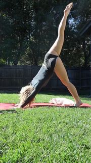 Faith Ordway feet photo thumbnail