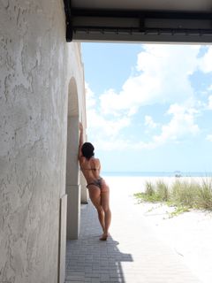 Faith Ordway feet photo 1