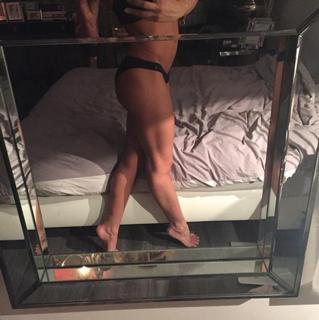 Fajah Lourens feet photo 1