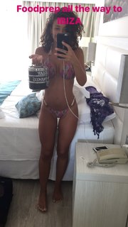 Fajah Lourens feet photo 12
