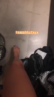 Fajah Lourens feet photo 9