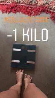 Fajah Lourens feet photo 4