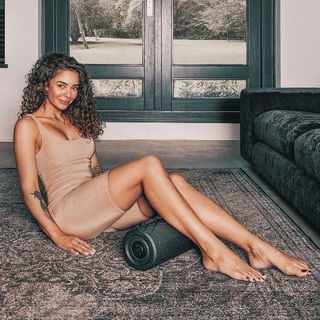 Fajah Lourens feet photo 20