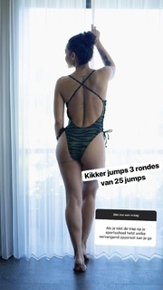 Fajah Lourens feet photo 15