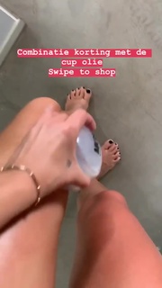 Fajah Lourens feet photo 4