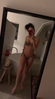 Fajah Lourens feet photo 12