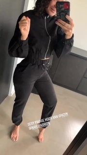 Fajah Lourens feet photo 14