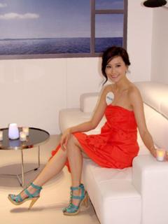 Fala Chen feet photo 3