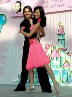Fala Chen feet photo 13
