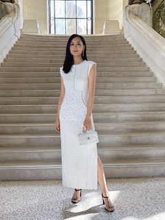 Fala Chen feet photo 2
