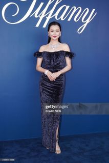 Fala Chen feet photo 11