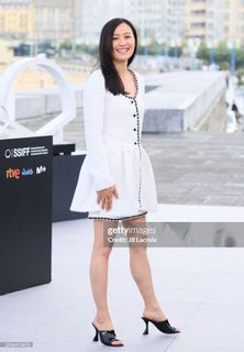 Fala Chen feet photo 3