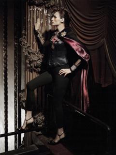 Famke Janssen feet photo thumbnail