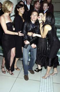 Famke Janssen feet photo thumbnail