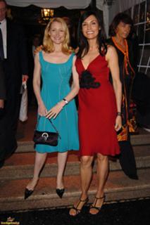 Famke Janssen feet photo thumbnail
