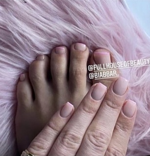 Famke Louise feet photo 3