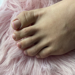 Famke Louise feet photo 2