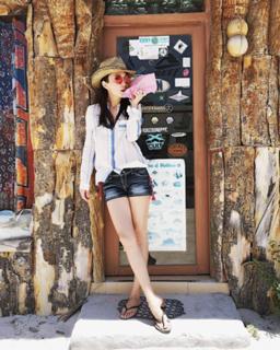 Fann Wong feet photo 19