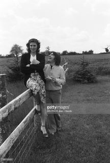 Fanny Ardant feet photo 12