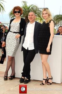 Fanny Ardant feet photo 4