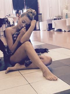Fanny Lu feet photo 12