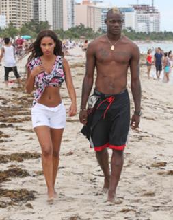 Fanny Neguesha feet photo 1