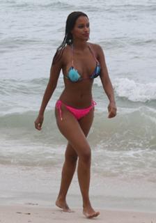 Fanny Neguesha feet photo 20