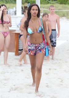 Fanny Neguesha feet photo 20