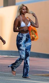 Fanny Neguesha feet photo 14