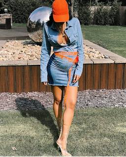 Fanny Neguesha feet photo 9