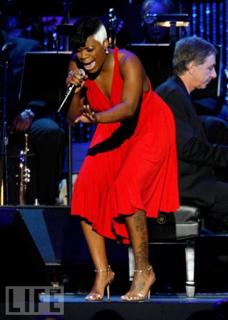 Fantasia Barrino feet photo 3