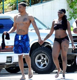 Fantasia Barrino feet photo 8