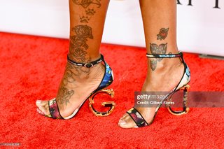 Fantasia Barrino feet photo 1