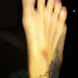 Farah Fath feet photo 12