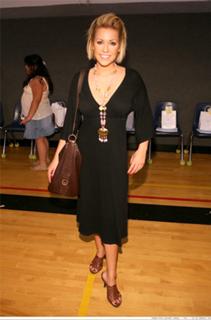 Farah Fath feet photo 5