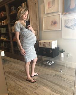 Farah Fath feet photo 4