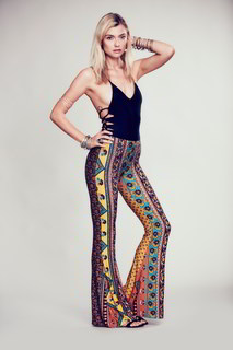 Farah Holt feet photo 5