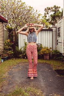 Farah Holt feet photo 14