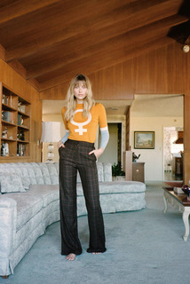 Farah Holt feet photo 9