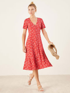 Farah Holt feet photo 5
