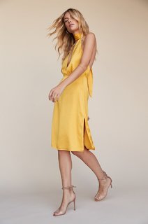 Farah Holt feet photo 7