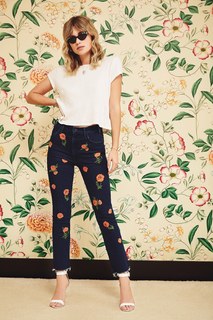Farah Holt feet photo 9