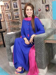 Farah Hussain feet photo 8